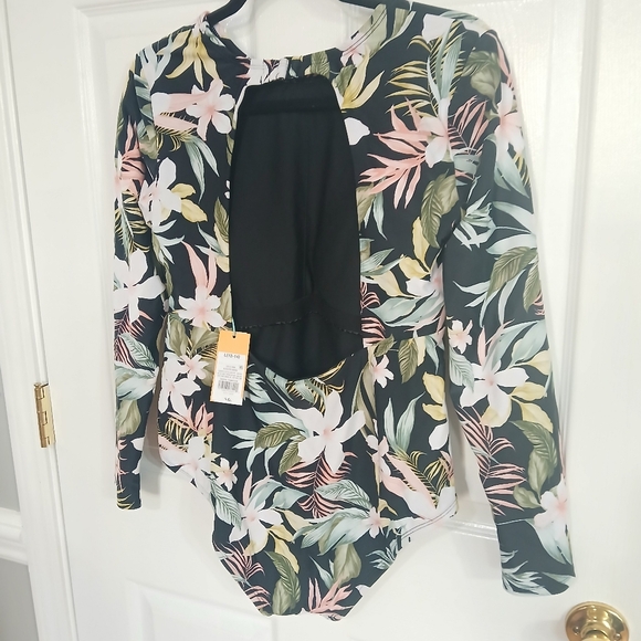 NWT Kona Sol Long Sleeve Tropical One Piece Swimsuit Beach Pool Cruise Summer - Picture 4 of 8